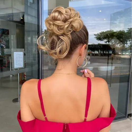 Coleta Postiza Cabello Ondulado Desordenado Vino Rojo A