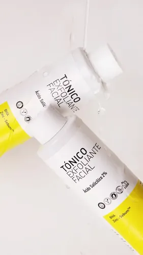 Tónico Exfoliante Facial Biobellus 100 Ml Acne Puntos Negros Grasa Día/noche