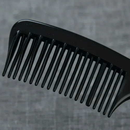 Peine Peluqueria Escarpidor Pua Doble Eurostil Desenredante