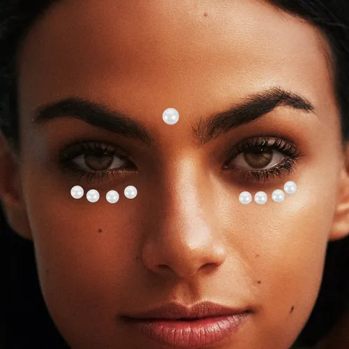 4 Láminas De Perlas Faciales Y Para Uñas Adhesivas