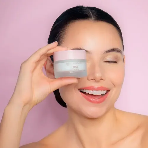 Mia Colors Skincare Kit Mine Crema De Dia + Serum 3c