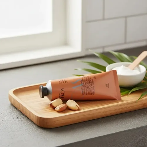 Crema Para Manos Natura Ekos Castaña 75 G Hidratación Antiresequedad