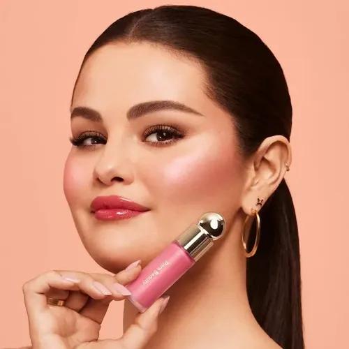 Rare Beauty | Soft Pinch Liquid Blush In Virtue Tono Del Maquillaje Happy