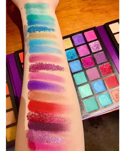 Paleta Sombras Bestland 72 Colores 4 En 1 Ultra Pigmentada