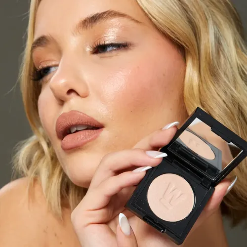 Wanda Cosmetics Iluminador Compacto Praga Textura Sedosa