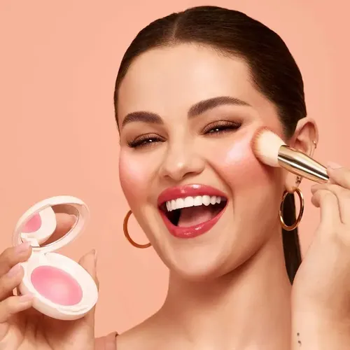 Rubor en polvo Rare Beauty Soft Pinch Blush Tono Happy Luminoso 2.8ml