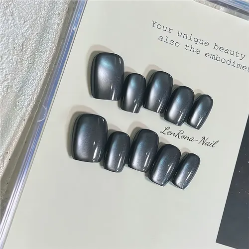 Uñas Cortas Ovaladas Con Ojo De Gato De Obsidiana
