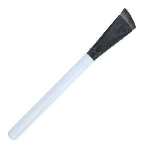 Brocha de Maquillaje Biselada Contorno Jessamy P4906 Blanco y Negro