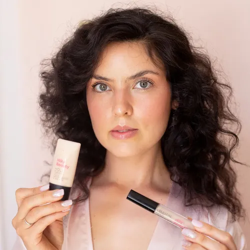 Base Líquida Adaptable Holy Skin Alta Cobertura Maquillaje