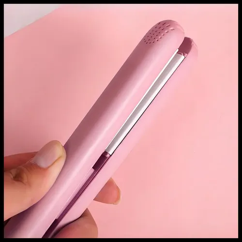 Planchita De Pelo Mini Flequillo Cabello Portátil Color Rosa