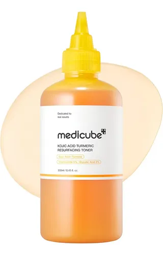 Tónico Medicube Resurfacing con Ácido Kójico y Cúrcuma para Todo Tipo de Piel