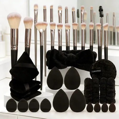 Set De 40 Brochas Y Esponjas De Maquillaje Negro