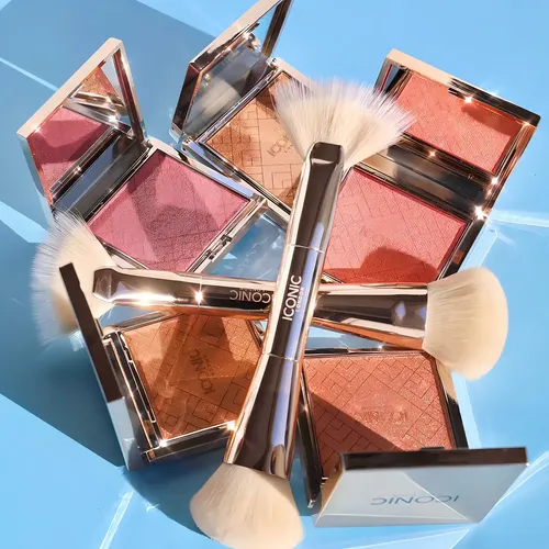 Brocha De Maquillaje Iconic London Cheek Glow Brush Color U