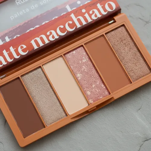 Paleta 8 Sombras Tonos Cafe Mixtas Latte Macchiato Ruby Rose