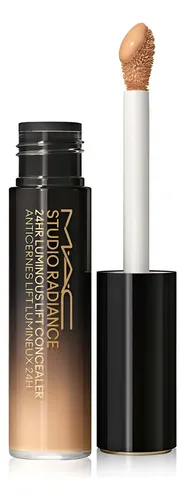 Corrector Mac Studio Radiance 24hr Luminous Lift