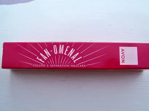Máscara para Pestañas Avon Wow Volumen y Definición Negra de 10g