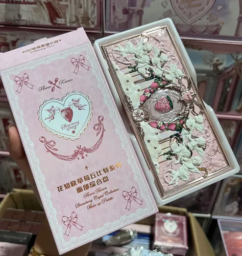 Paleta De Maquillaje Strawberry Cupid, Acabado De Ensueño.