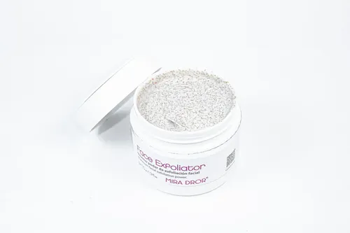 Face Exfoliator Mira Dror Villa Crespo