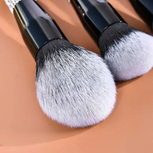Set De Maquillaje Negro Brillante Con 10 Piezas
