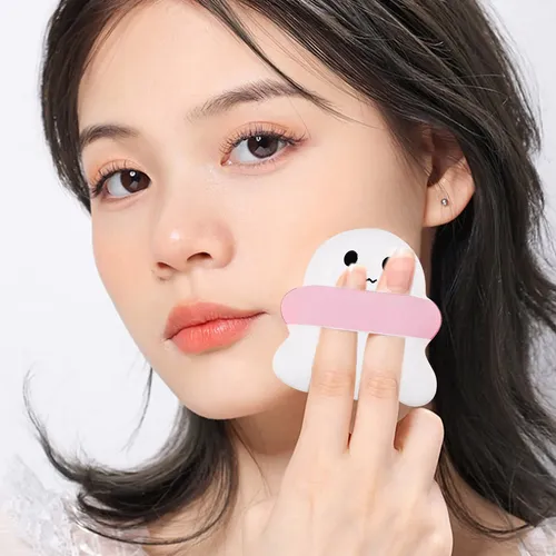 Aplicación De Base Makeup Puff