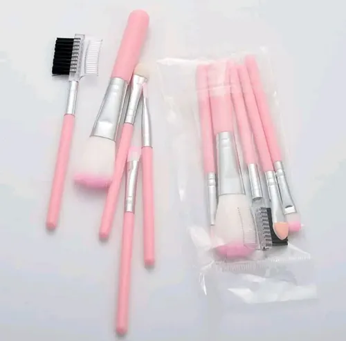 Set De Mini Brochas De Rostro Para Viaje