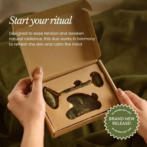 Set De Masajeador Bare Botanics Steel Gua Sha & Roller