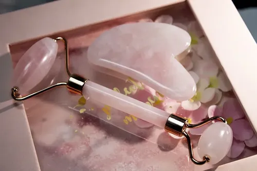 [rx Set Rodillo Facial Y Piedra Gua Sha Masajeador De