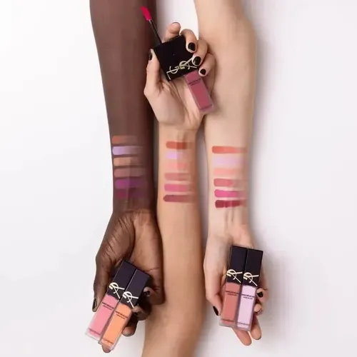 Rubor Líquido YSL Make Me Blush 12H Blurring, Tono 44 Nude Lavalliere Natural