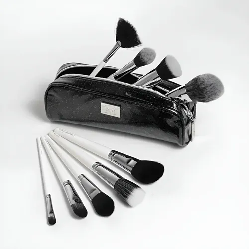 Set Premium 9 Brochas De Maquillaje Profesional + Estuche de Melody Scher Blanco