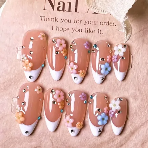 Un Juego De Pegatinas De Uñas Florales Pequeñas De Color Car