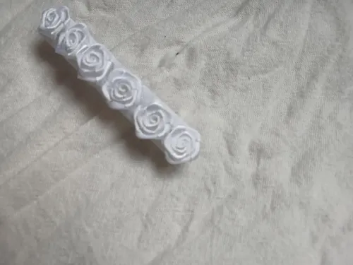 Hebillas Francesas Con Flores Fiestas Bautismos Color Blanco flores de raso
