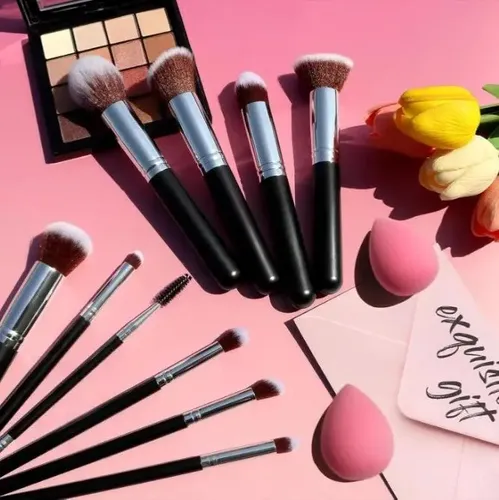 Set De 16 Brochas Y Esponjas De Maquillaje Fáciles De Aplica Negro