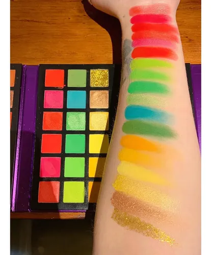 Paleta Sombras Bestland 72 Colores 4 En 1 Ultra Pigmentada