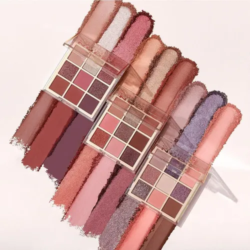 Paleta De Sombras Ultimate Nudes De Makeup Revolution