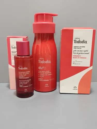 Kit Crema Jabón Y Aceite Bifásico Frutilla Y Vainilla Dorada