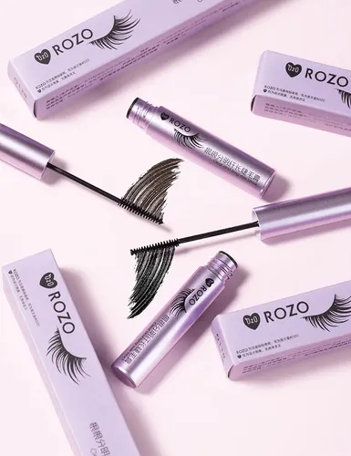 Rímel Waterproof Rizo Volumen Natural Larga Duración