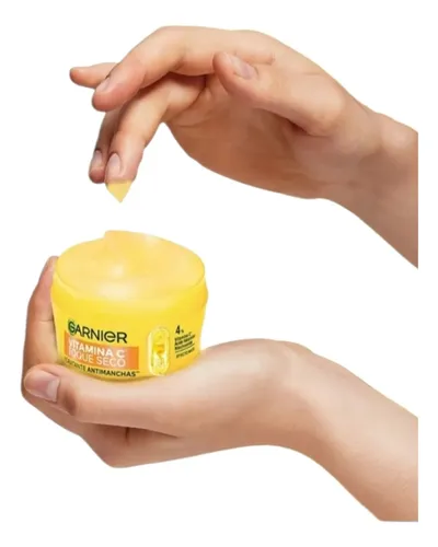 Garnier Hidratante Toque Seco Anti Manchas Vitamina C