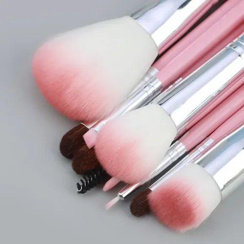 Set De 10 Brochas De Maquillaje Rancai Con Estuche