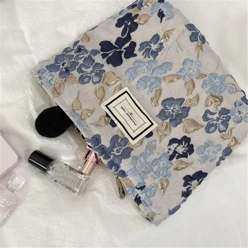 Neceser Organizador De Maquillaje Con Flores Grabadas