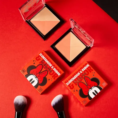 Disney Iluminador Y Rubor Lucky Me Minnie Collection Tono Del Maquillaje Rosado / Durazno