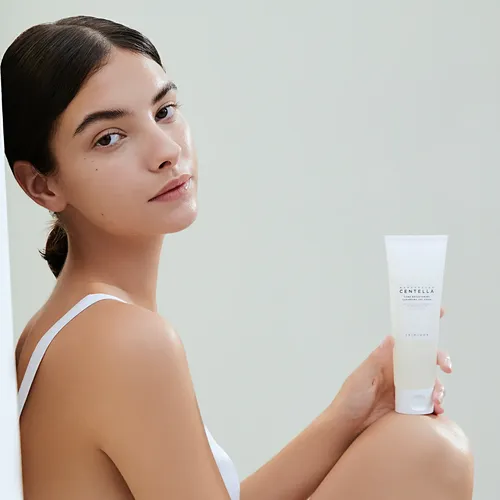 Espuma Limpieza Skin1004 Centella Tone Brightening 125ml