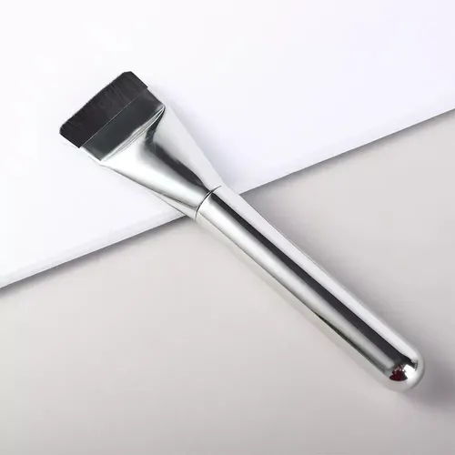 Brocha Plana Para Base De Maquillaje Contorno Ultra Fina Color Plateado
