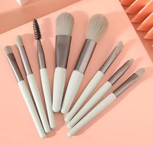 Set Maquillaje Brochas Pinceles Pack X 8 Unidades En Estuche Color Rosa