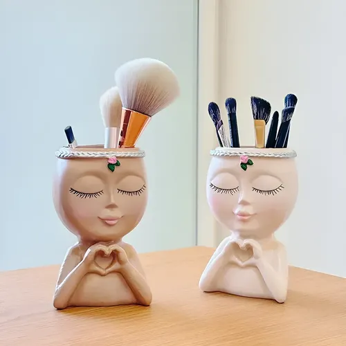 *love Girl Modelado Herramienta De Belleza Contenedor De Lovelittlegirlstoragepenholder-off-white