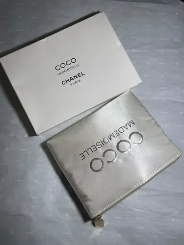Kit Cuidado Facial Sublimage Chanel Con Portacosmeticos
