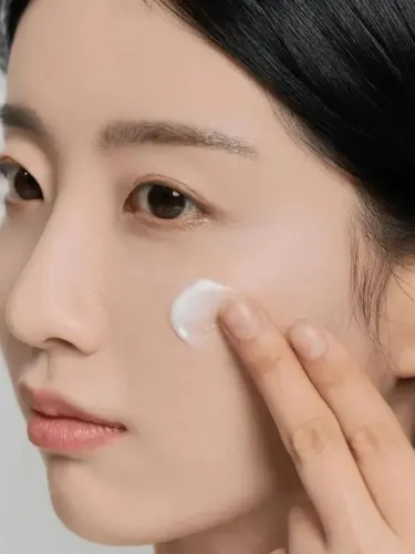 Skin1004 Madagascar Centella Brightening Capsule Cream Corea
