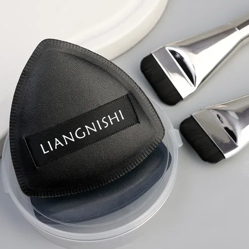 Set De Brochas De Maquillaje Y Esponjas De Maquillaje En For Negro