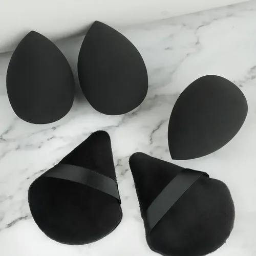 Set De 5 Esponjas De Maquillaje Y Polvos En Triángulo