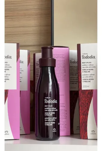 Body splash cereza negra y praliné Body splash – 200 ml