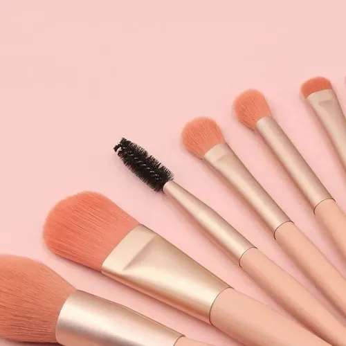 Q* Set Y Brochas Maquillaje 8 Piezas Profesional Estuche